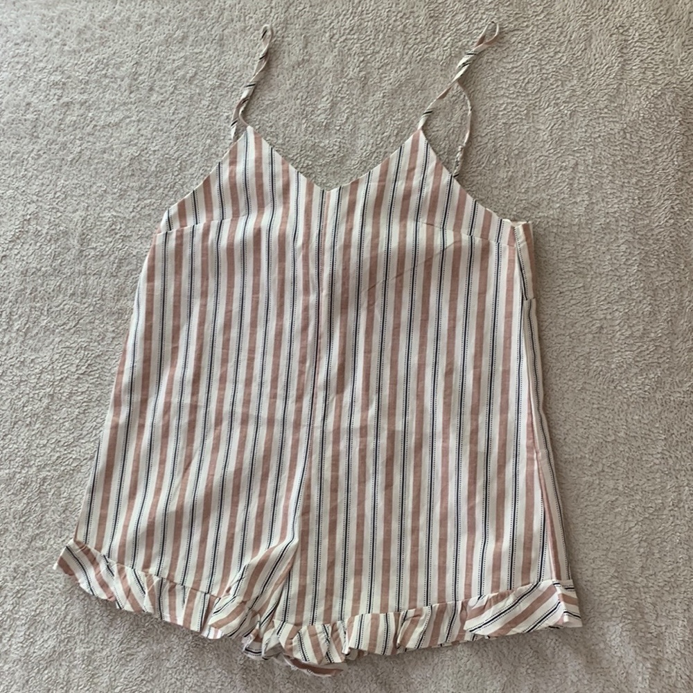 🌸Princess Polly | Allure Romper - Picture 6 of 10